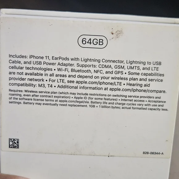 Apple iPhone 11 - Purple - Picture 2 of 4